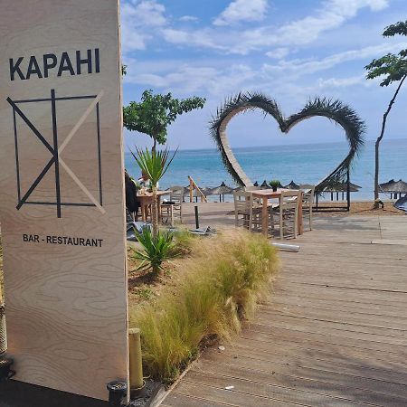 Beach Hotel Kapahi ペフカリ エクステリア 写真