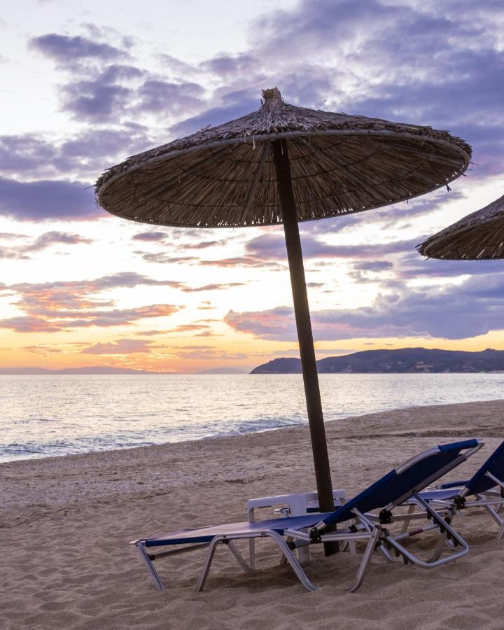 Beach Hotel Kapahi ペフカリ エクステリア 写真