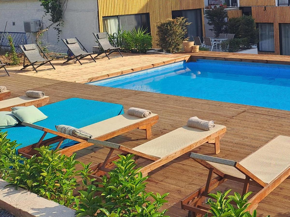 Beach Hotel Kapahi ペフカリ エクステリア 写真