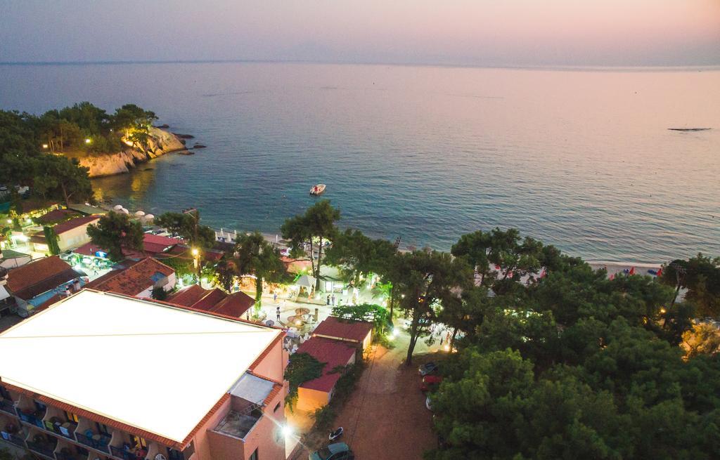 Beach Hotel Kapahi ペフカリ エクステリア 写真